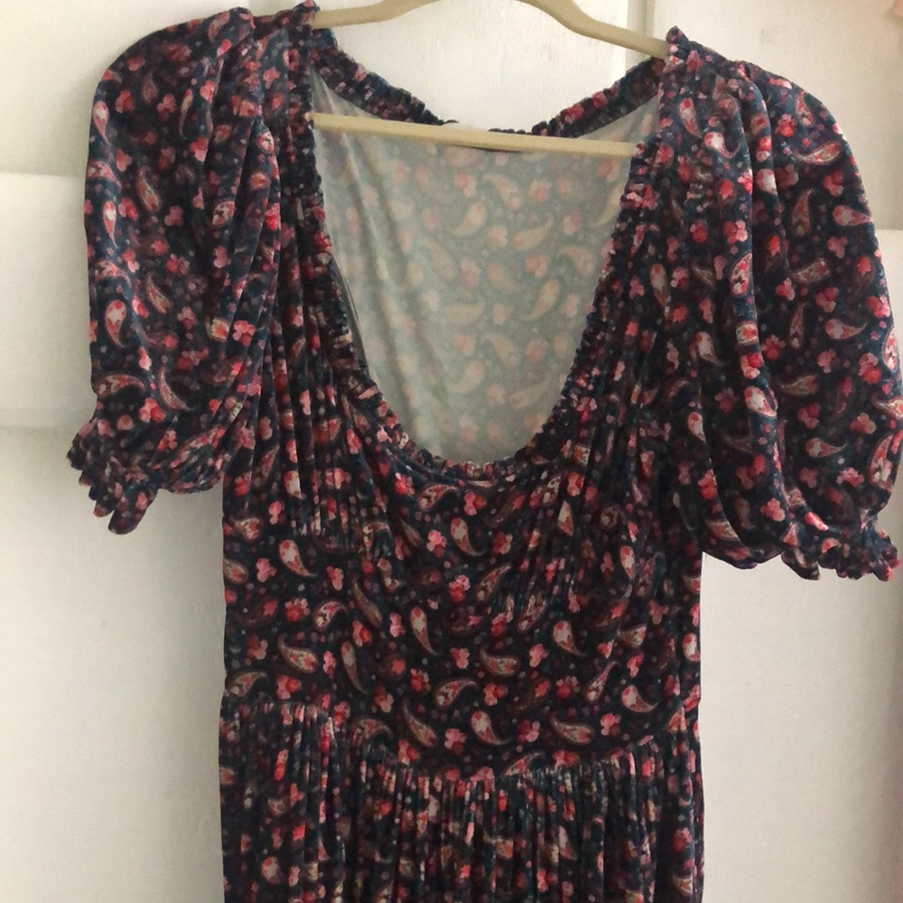 Velvet dôen dress